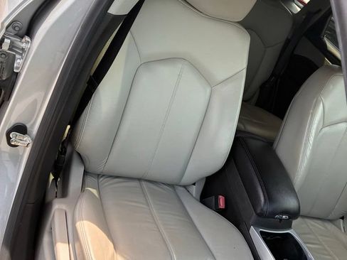 Used 2013 Cadillac SRX FWD image 21