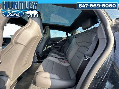 Used 2020 Porsche Taycan 4S image 21