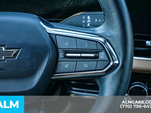 Used 2025 Chevrolet Equinox ACTIV w/ Safety and Technology Package AWD/4WD image 34