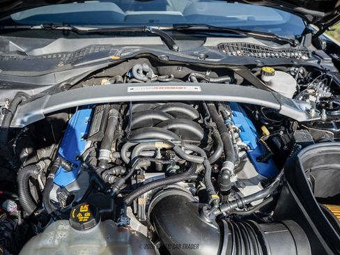 Used 2018 Ford Mustang Shelby GT350 w/ Electronics Package image 18