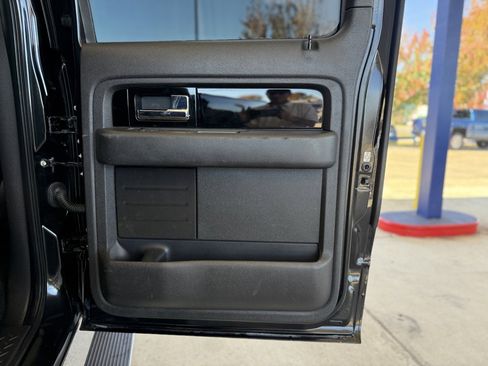 Used 2014 Ford F150 Limited image 18