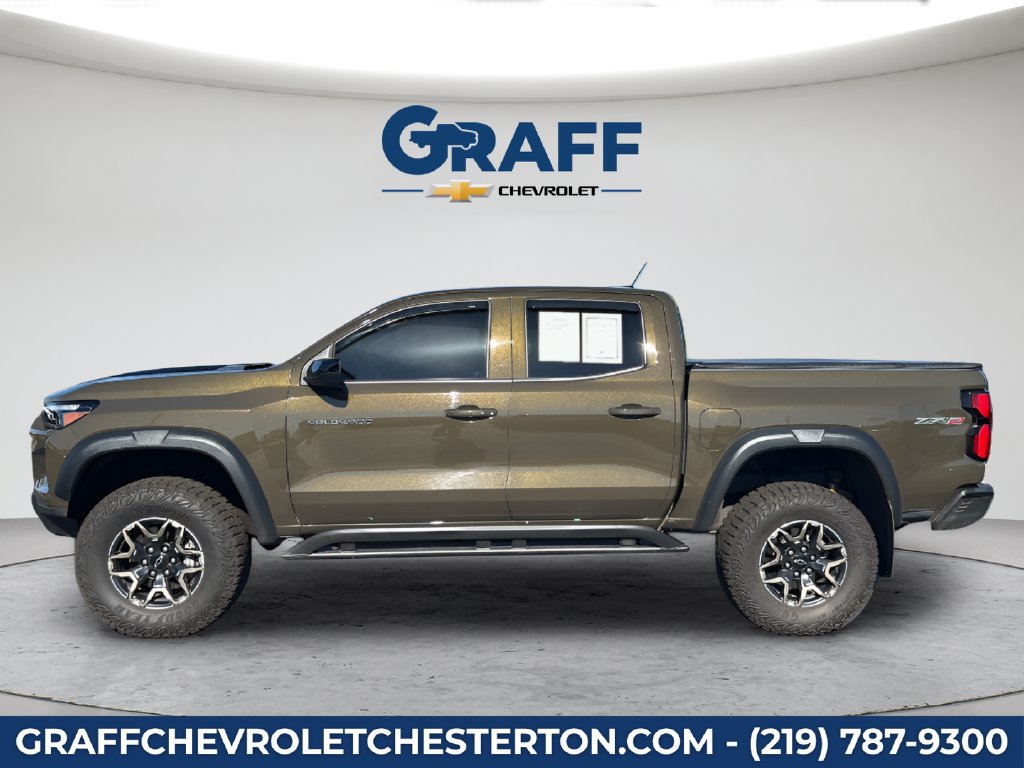 Used 2025 Chevrolet Colorado ZR2 AWD/4WD image 3