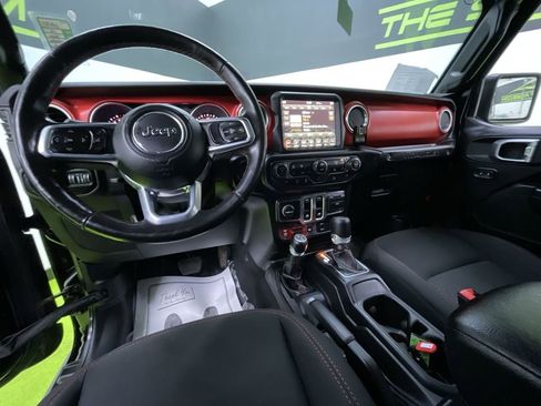 Used 2019 Jeep Wrangler Rubicon w/ LED Lighting Group image 19