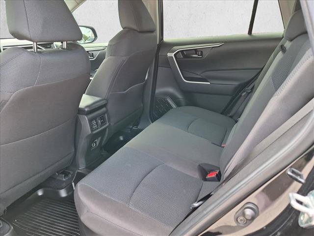 Used 2024 Toyota RAV4 LE AWD/4WD image 18