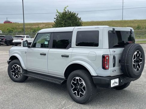 New 2026 Ford Bronco Outer Banks AWD/4WD image 5