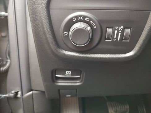 New 2026 Jeep Grand Cherokee Laredo X AWD/4WD image 16