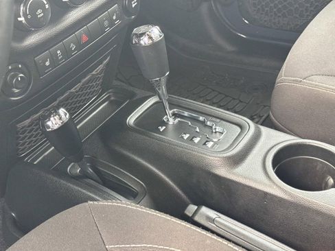 Used 2017 Jeep Wrangler Unlimited Sahara w/ Max Tow Package image 25