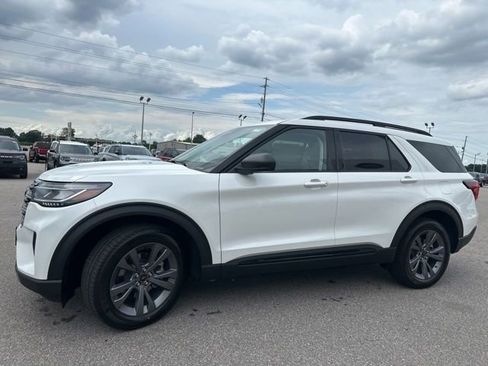 New 2026 Ford Explorer Active w/ Active Comfort Package AWD/4WD image 29