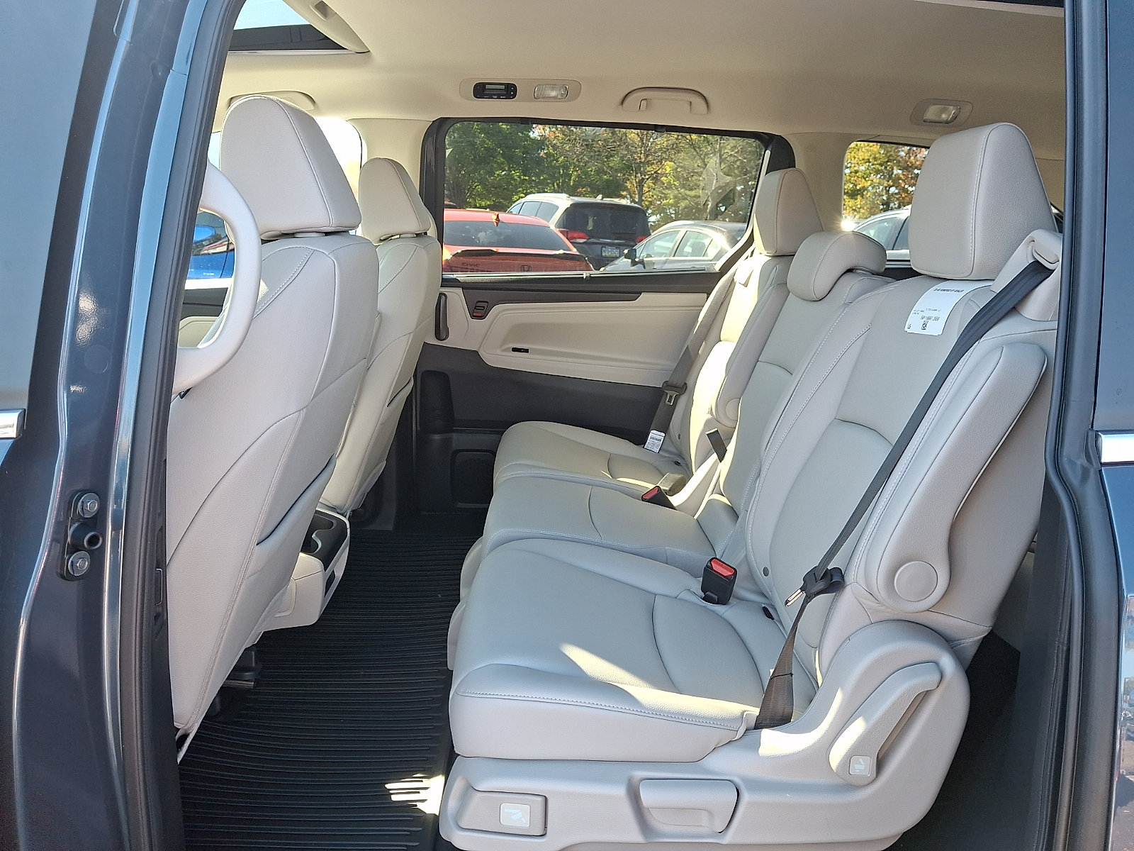 New 2027 Honda Odyssey EX-L image 5