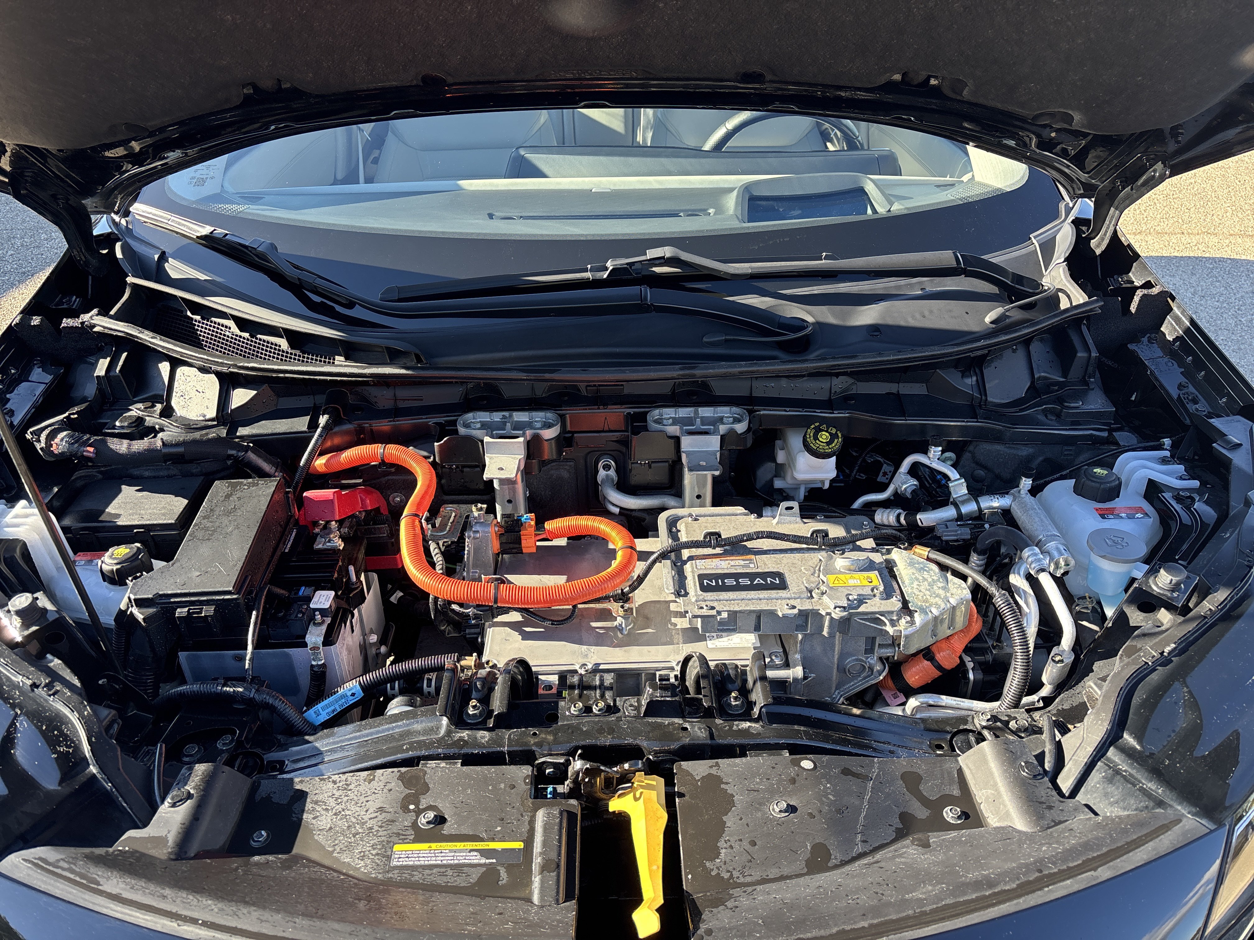 Used 2023 Nissan Ariya AWD image 13