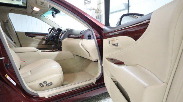 Used 2009 Lexus LS 460 AWD image 10