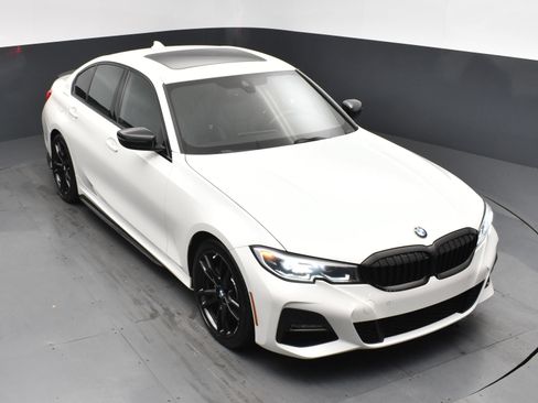 Used 2021 BMW 330i xDrive Sedan w/ M Sport Package AWD/4WD image 20