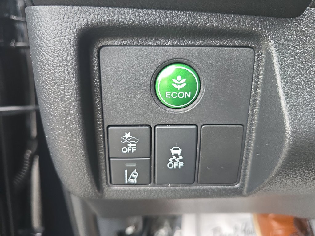 Used 2021 Honda HR-V EX image 24
