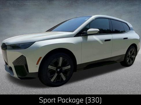 Certified 2024 BMW iX xDrive50 w/ Premium Package AWD/4WD image 10