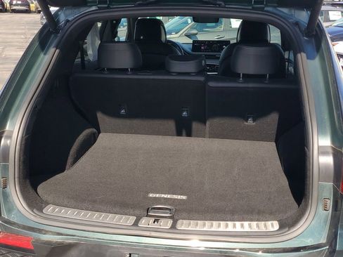 Used 2023 Genesis GV70 2.5T w/ Sport Prestige Package image 28