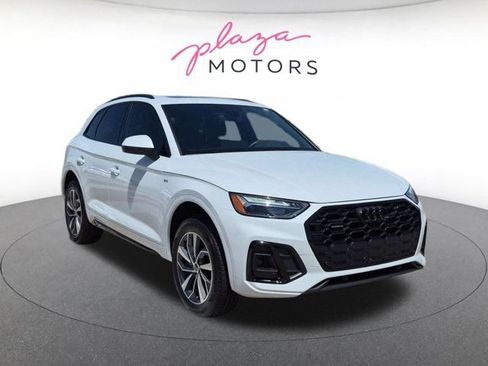 Used 2024 Audi Q5 2.0T Premium AWD/4WD image 3