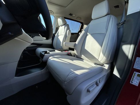 New 2026 Honda Odyssey EX-L image 13