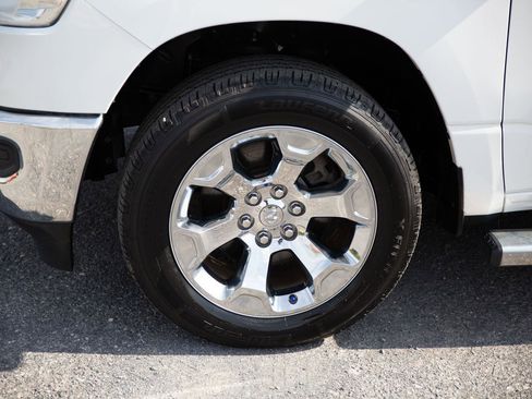 Used 2020 RAM 1500 Big Horn AWD/4WD image 10