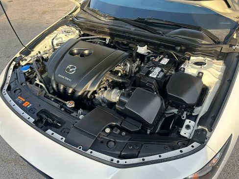 Used 2019 MAZDA MAZDA3 Preferred Sedan 4D image 25