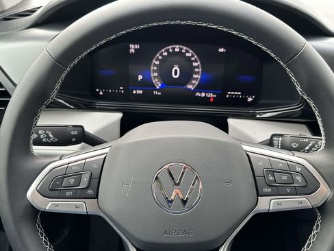New 2026 Volkswagen Taos S FWD image 15