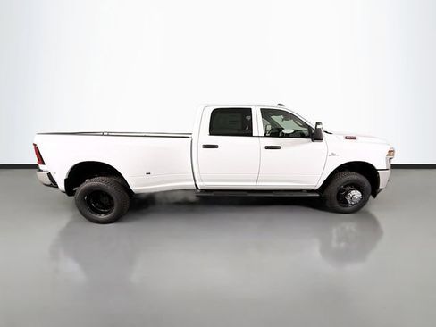 New 2026 RAM 3500 Tradesman AWD/4WD image 8