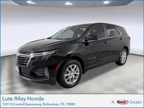 Used 2022 Chevrolet Equinox LT FWD image 1