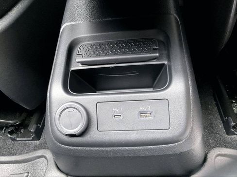 Certified 2023 Nissan Ariya FWD image 30