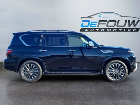 Used 2023 Nissan Armada Platinum w/ Captain's Chairs Package AWD/4WD image 2
