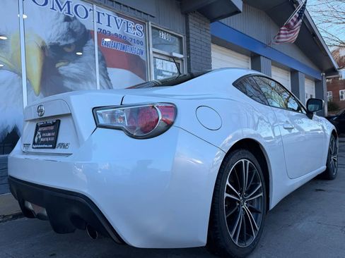 Used 2013 Scion FR-S image 3