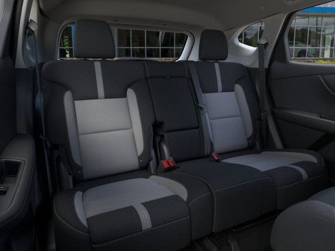 New 2025 Chevrolet Blazer LT w/ Convenience Package image 17