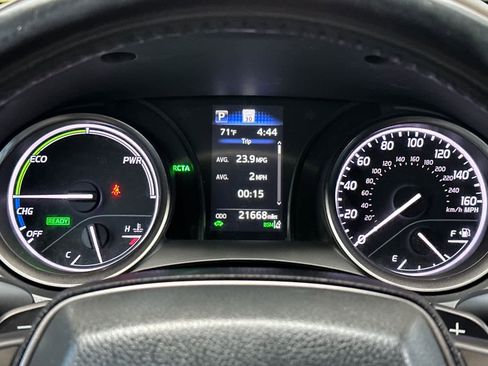Used 2022 Toyota Camry SE image 26