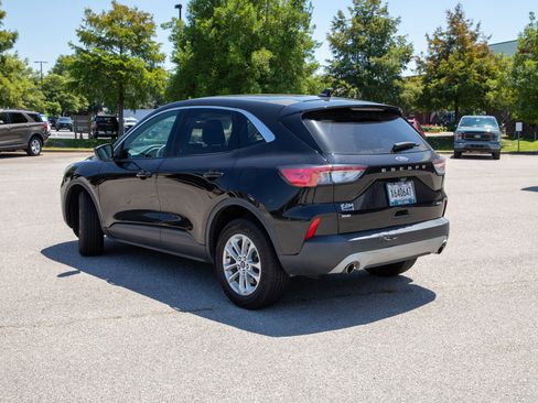 Used 2022 Ford Escape SE w/ Convenience Package AWD/4WD image 5