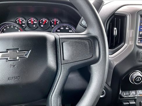 Used 2024 Chevrolet Silverado 1500 Custom Trail Boss AWD/4WD image 15