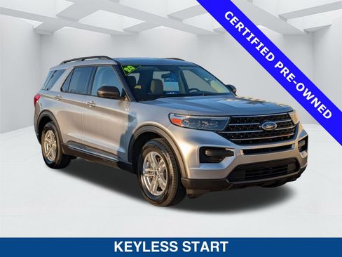 Certified 2020 Ford Explorer XLT image 2
