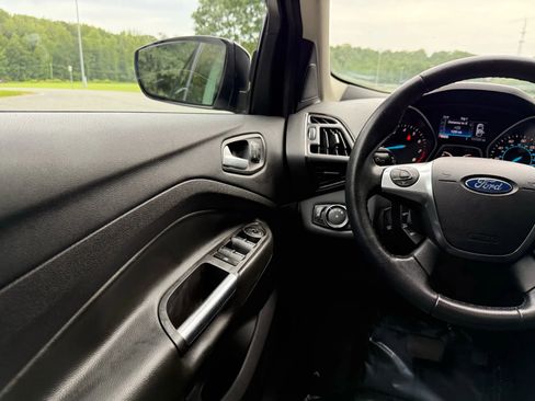 Used 2014 Ford Escape Titanium w/ Equipment Group 401A image 33