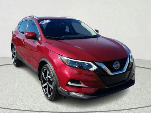 Used 2020 Nissan Rogue Sport SL w/ Premium Package image 1