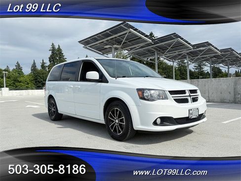 Used 2017 Dodge Grand Caravan GT FWD image 6