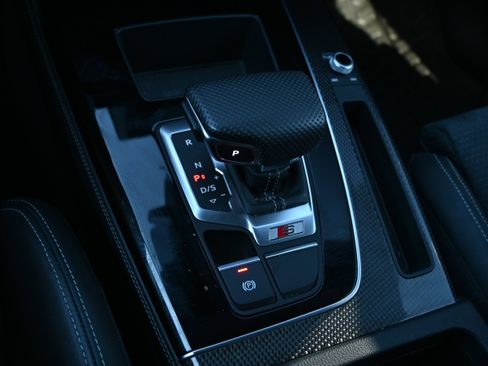 Used 2022 Audi SQ5 Premium Plus image 19