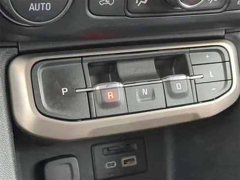 Used 2021 GMC Acadia Denali w/ Denali Ultimate Package image 38