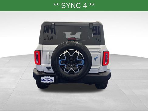 Certified 2025 Ford Bronco Outer Banks image 4