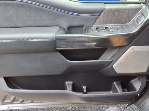 New 2025 Ford F450 Platinum image 15