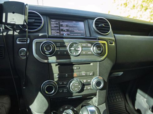 Used 2012 Land Rover LR4 HSE LUX image 20