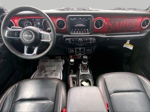 Used 2023 Jeep Wrangler Unlimited Rubicon AWD/4WD image 16