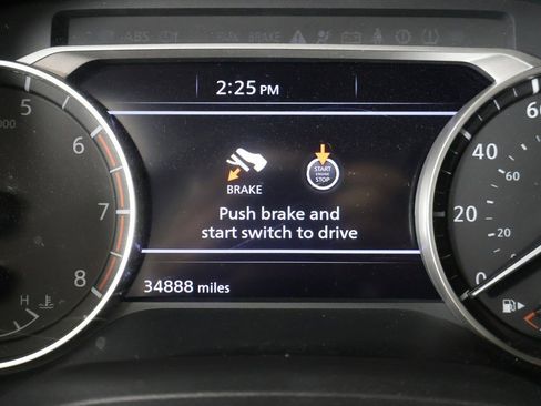 Used 2024 Nissan Rogue S image 33