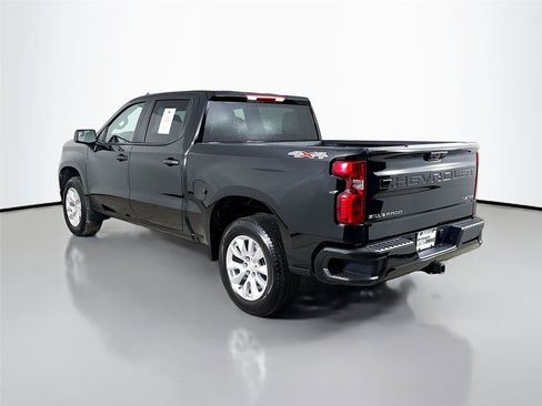 Used 2025 Chevrolet Silverado 1500 Custom image 6