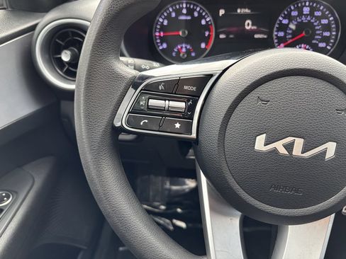 Used 2024 Kia Forte LXS FWD image 13