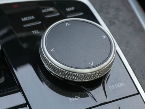 Certified 2025 BMW X7 xDrive40i image 29