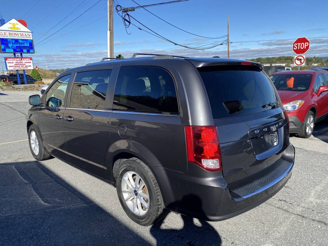 Used 2018 Dodge Grand Caravan SXT FWD image 8