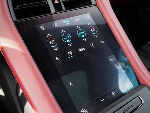 Used 2021 Porsche Taycan Turbo image 58