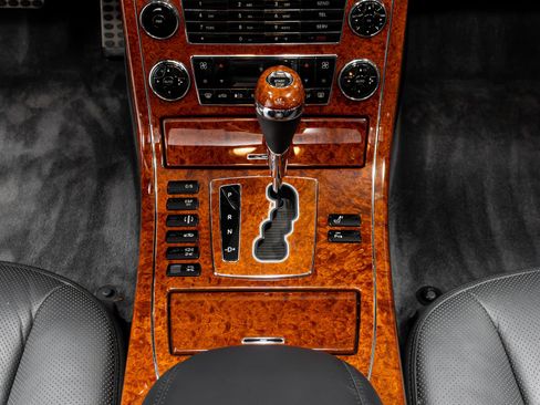 Used 2004 Maybach 57 image 42